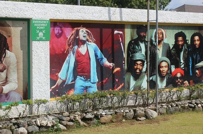 Day Trip to Bob Marley Nine Mile from Montego Bay or Falmouth - Arriving at Bob Marley Mausoleum and Reggae Land