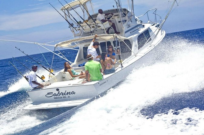 Deep Sea Sport Fishing From Montego Bay - Snacks, drinks, and the rhythm of a four-hour trip