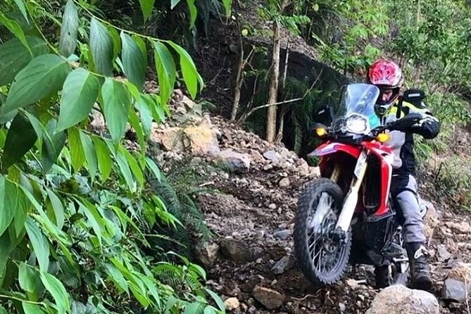 Dirt Bike Tours - Viewpoints above Kingston and the Blue Mountains