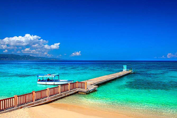 Doctor's Cave Beach and Snorkeling Private Tour - Two hours at the beach, with room to set your own pace