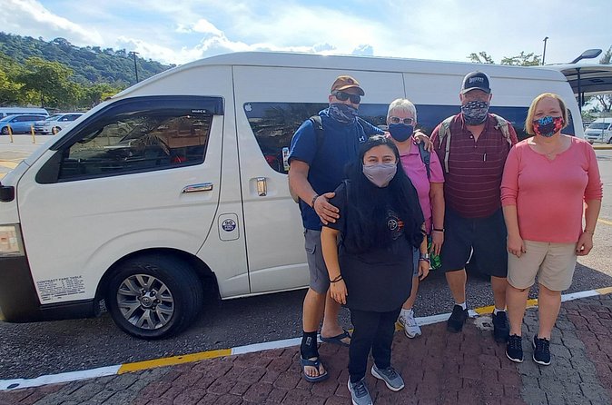 Dreams Rose Hall Resort & Spa Montego Bay Airport Transfer - The weak points: signs, phones, and timing