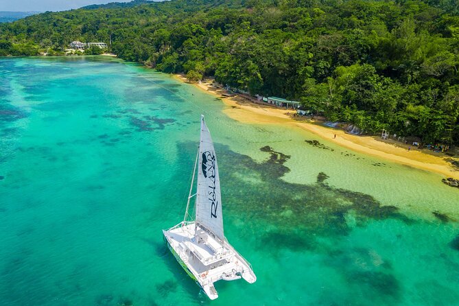 Dunn's River Catamaran Cruise From Ocho Rios - From Ocho Rios to the catamaran dock