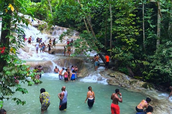 Dunn's River Falls - Who will enjoy this excursion most?