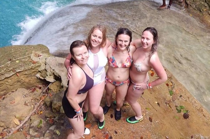Dunn's River Falls and Blue Hole Combo Tour From Ocho Rios & Runaway Bay - Which stop should come first?