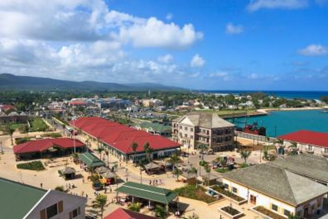 Dunn's River Falls and Jamaica Sightseeing Private Tour - Falmouth and the Riu Bueno Viewpoint