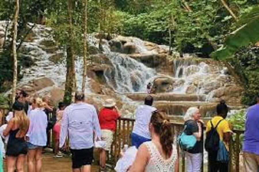 Dunn's River Falls Day Tour - A possible beach lunch in Ocho Rios