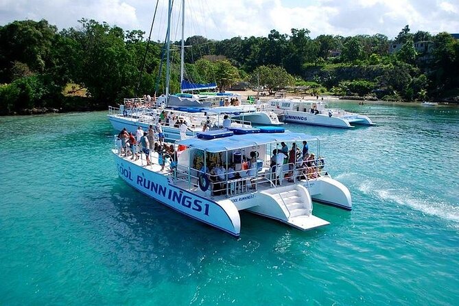 Dunn's River Falls Party Cruise, Blue Hole with Snorkeling, free beverages - Blue Hole: the most adventurous stop