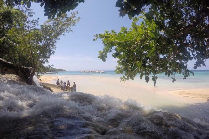 Dunn's River Falls Private Tour - Why Private Touring Helps Here