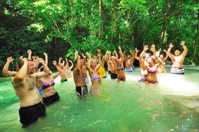 Dunn's river falls, shopping and lunch - Climbing Dunn’s River Falls
