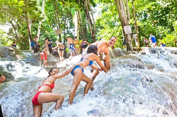 Dunn’s River Falls Tour with Transfers from Montego Bay - Timing, pickup, and the return to Montego Bay