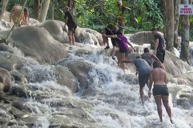 Dunns River Falls and Blue Hole Ocho Rios - What the Private Ride Adds