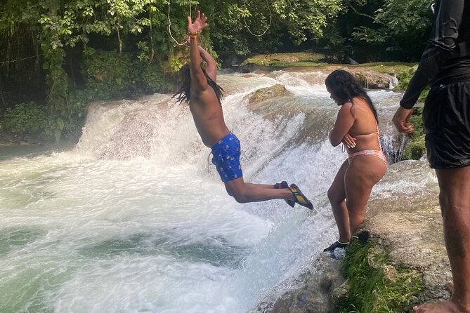 Dunns River Falls and Shopping Tour in Ocho Rios - Why this tour works as a Jamaica day out