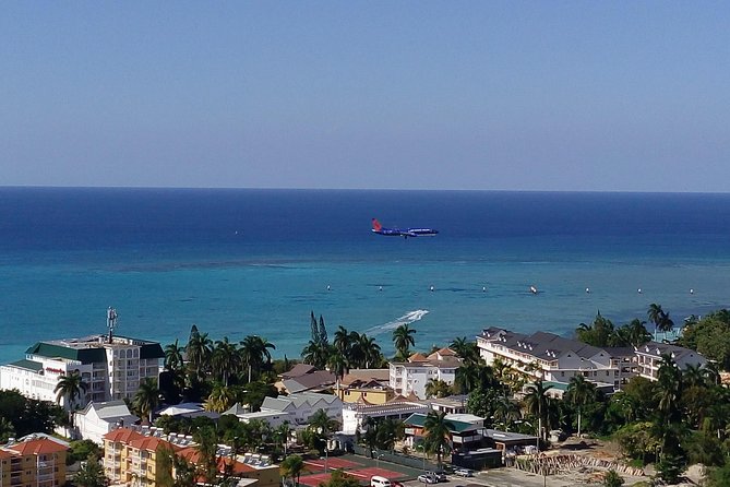 EXCLUSIVE AIRPORT / CRUISE PORT TRANSFER 1-4 Pax - Key details to know before you book