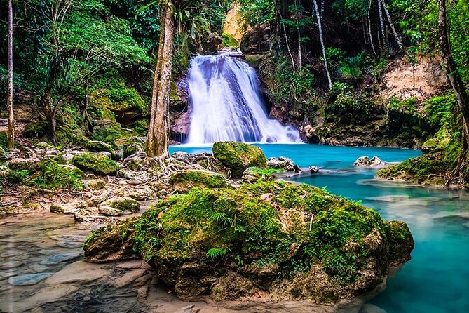 Exotic Blue Hole and Native Tour - From Ocho Rios Into the White River Valley