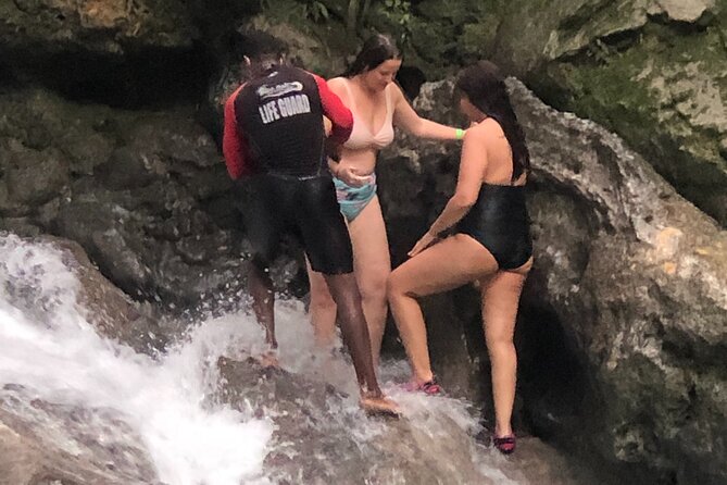 Explore Montego Bay Jamaica to Blue Hole/Secret Falls River Tour - Christopher Columbus Park and the short sightseeing stop