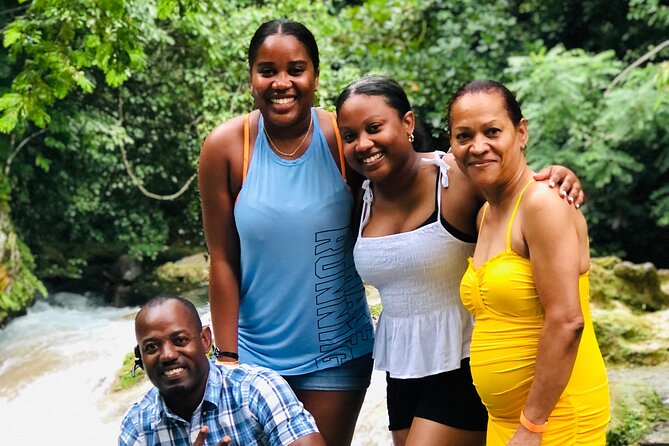 Explore Montego Bay to Exotic Birds and Herb Farm from MontegoBay - Key points to know before you book