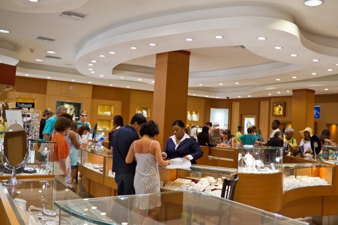 Falmouth Shopping and Lunch Tour - Key points at a glance