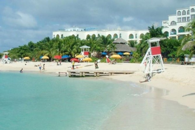 Falmouth Shore Excursion: Historic Sightseeing Tour and Doctor's Cave Beach - How to decide if the $76.93 price is fair