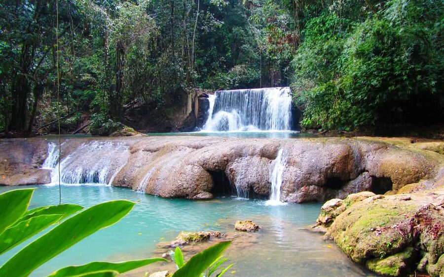 Floyd’s Pelican Bar, Ys Falls and Black River Safari Tour - Starting at Floyd’s Pelican Bar in Parottee Bay