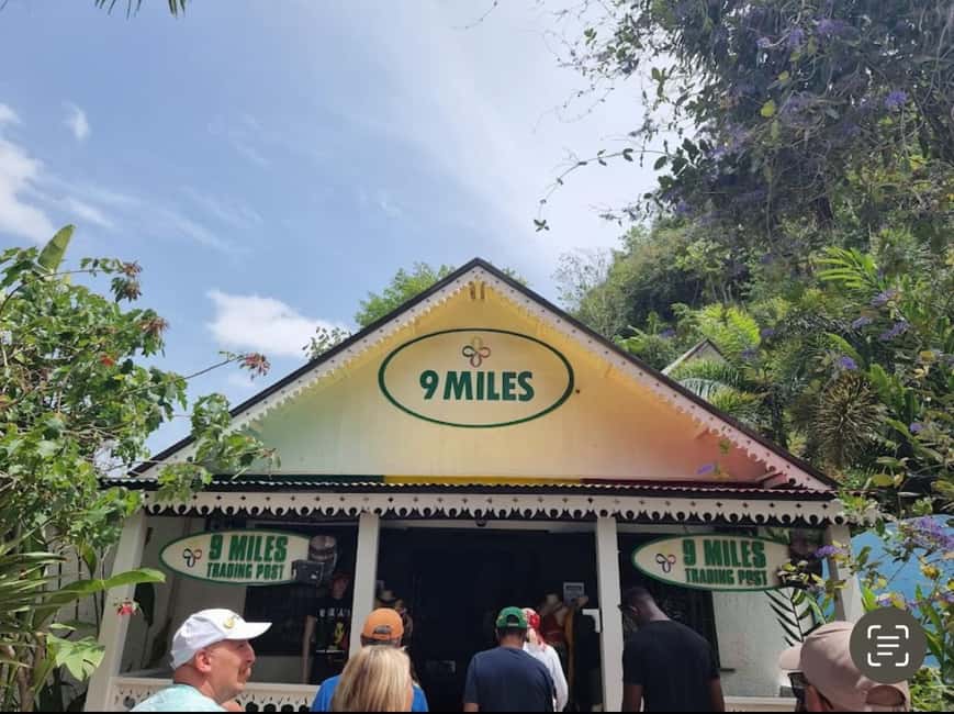 From Montego Bay: Bob Marley 9 mile & Dunns River falls tour - The long ride from Montego Bay to Jamaica’s interior