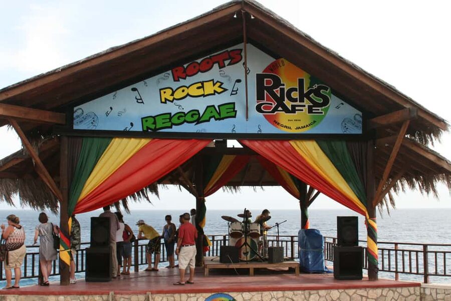 From Montego Bay: Negril Beach & Rick's Cafe Sunset Day Trip - Why the trip from Montego Bay is worth your time