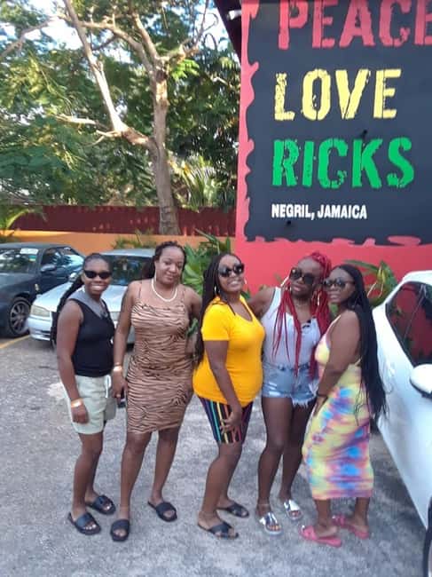 From Montego Bay: Negril Day Trip and Rick's Café Sunset - Small details that make the day easier