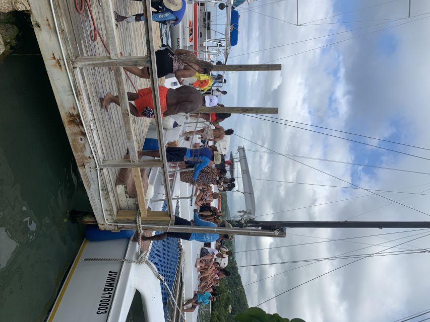 From Montego Bay: Private Tour to Negril w/ Catamaran Cruise - Rick’s Cafe and the Cliffside Show