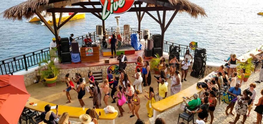 From Negril/Palladium: Negril Beach and Ricks Cafe Tour - What makes Negril’s beach time worthwhile