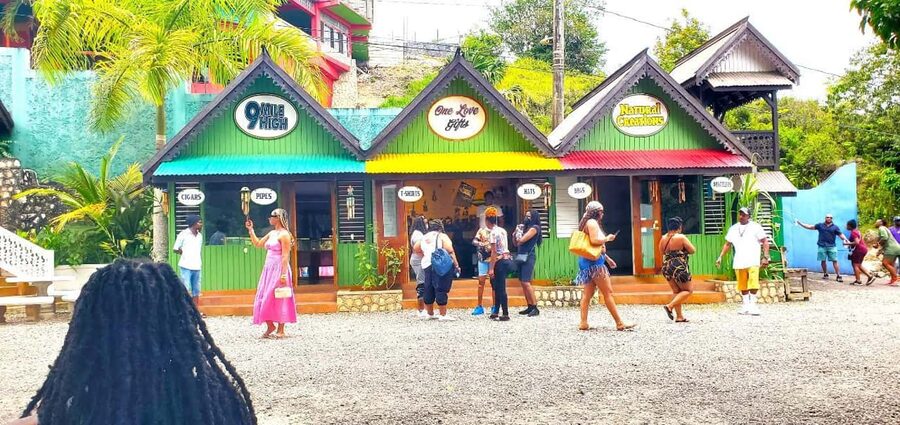 From Ocho Rios: Bob Marley Mausoleum Entry Tickets and Tour - At Bob Marley’s childhood home