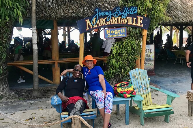 Full Beach Day Negril Beach & Rick Cafe - What to expect at Margaritaville