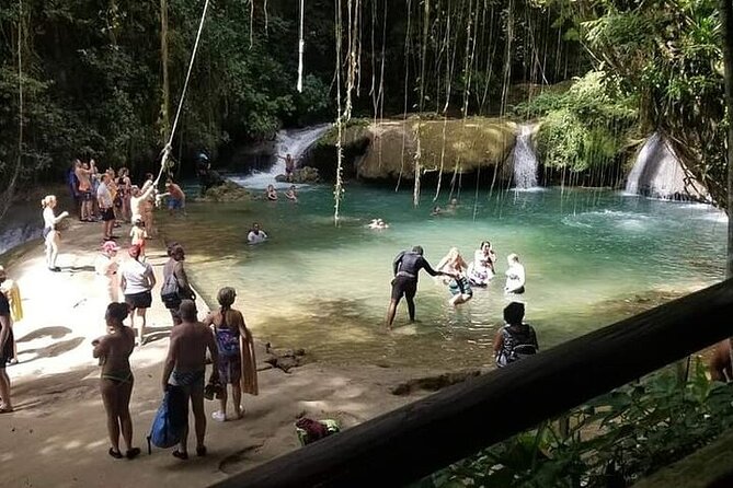 Full-Day South Coast - YS Falls, Pelican Bar & Black River Safari - Pelican Bar: an offshore stop with extra costs