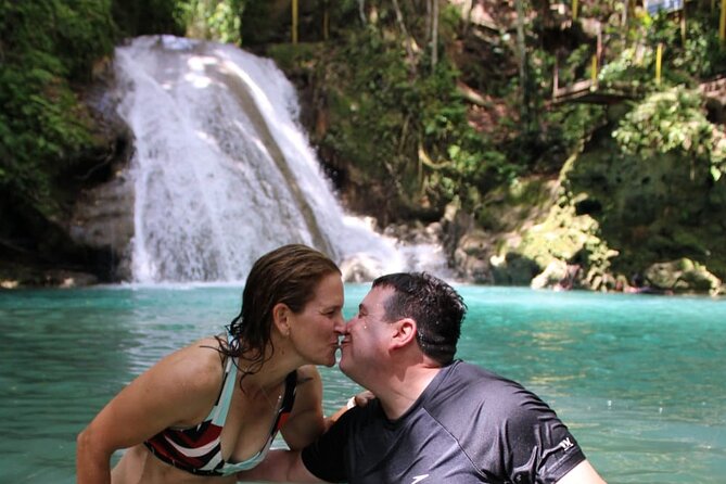 Full-Day Tour of Blue Hole and Dunn's River Falls, Including Fees - What to expect at Dunn’s River Falls