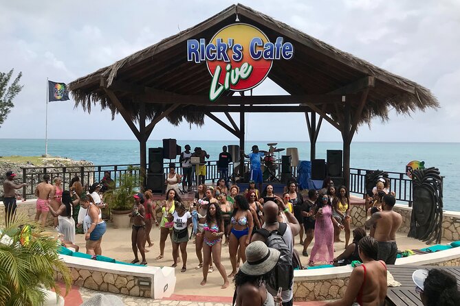 Full Day Tour of Negril Beach: Margaritaville & Rick's Cafe Live - Margaritaville Negril and the first three hours