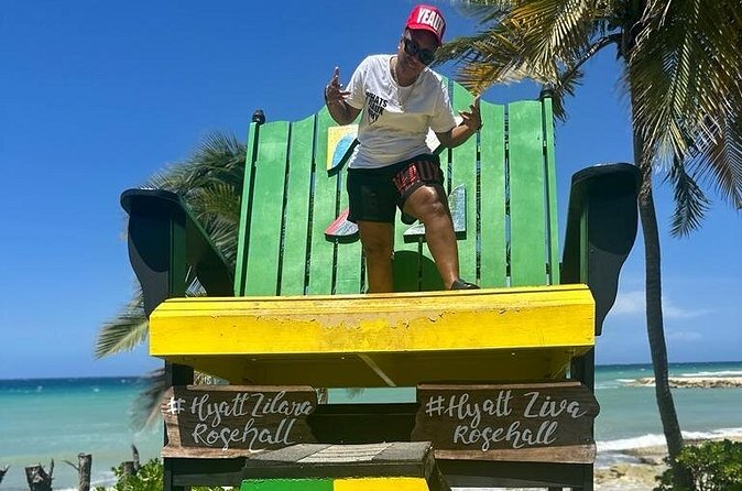 Full Day Tour of Negril Beach: Margaritaville & Rick's Cafe Live - What the private format adds