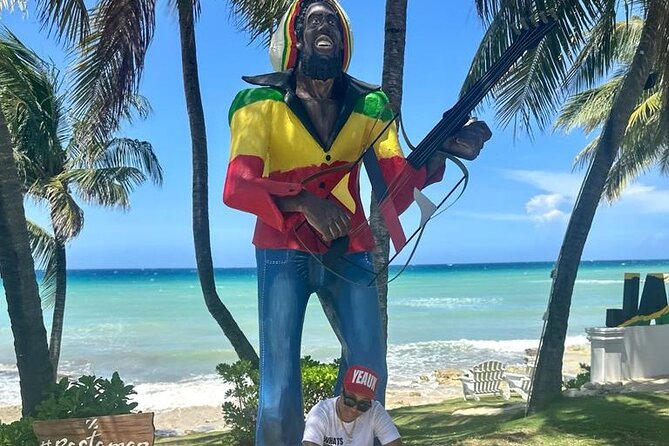 Full Day Tour of Negril Beach: Margaritaville & Rick's Cafe Live - Two hours on Seven Mile Beach