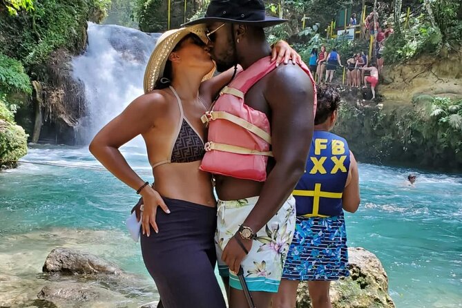 Full-Day Tour to the Blue Hole and Dunn's River Falls - Key points to know before booking