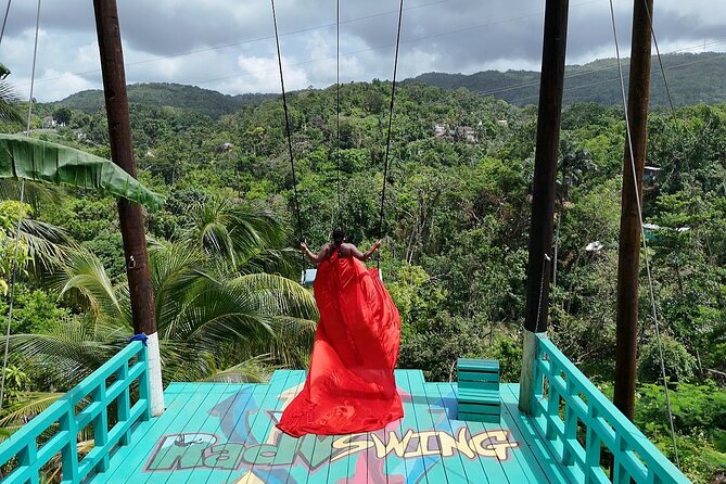 Giant Bali Inspired Swing - Practical details for a smooth visit