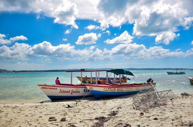 Glass Bottom Boat Ride/Snorkeling/Booby Cay Island from Grand Palladium Lucea - One hour at a Negril reef