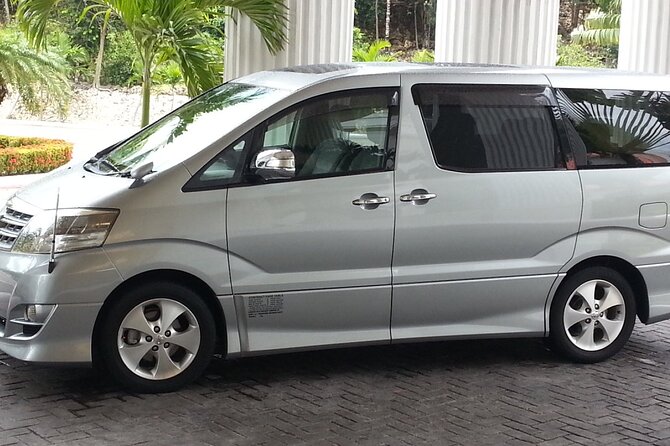 Grand Bahia / Luxury Bahia Principe Private Airport Transfer - A private one-hour ride to Runaway Bay