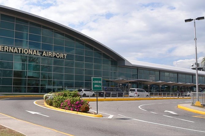 Group Private Kingston Airport Transfers (10 - 15 Persons) - Booking Details That Matter