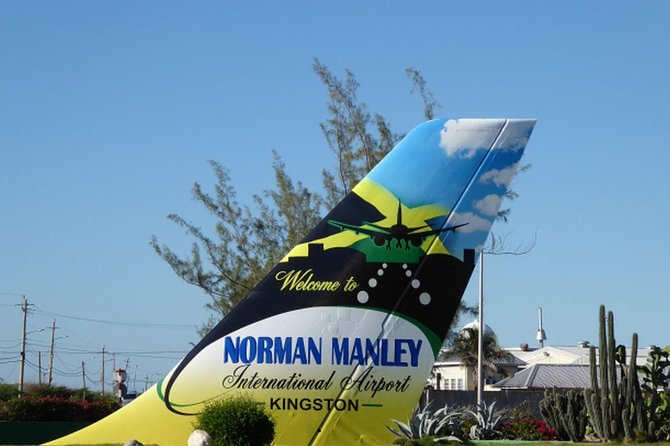 Group Private Kingston Airport Transfers (4 - 9 Persons) - The return trip to Norman Manley Airport