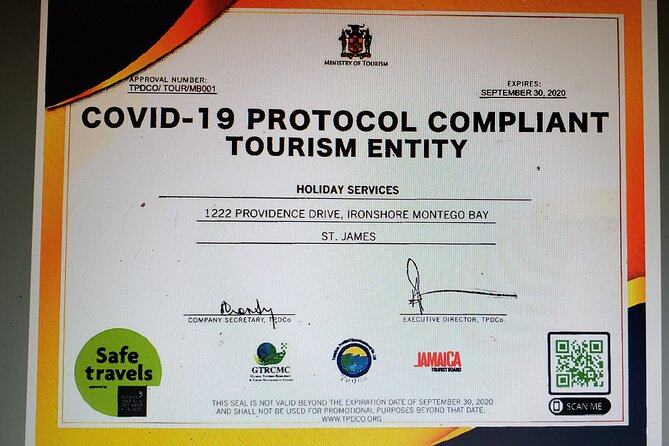 Group Private Kingston Airport Transfers (4 - 9 Persons) - The important warning about hotel details