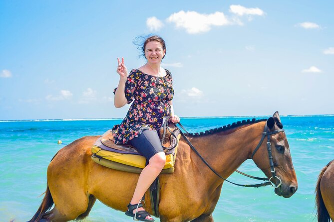 Half day Horse Back Riding and Bamboo Rafting Experience from Ocho Rios - Bamboo rafting on the White River