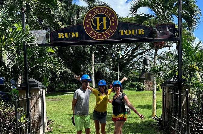 Hampden Rum Factory Tour With French Guide - What the Hampden stop offers you