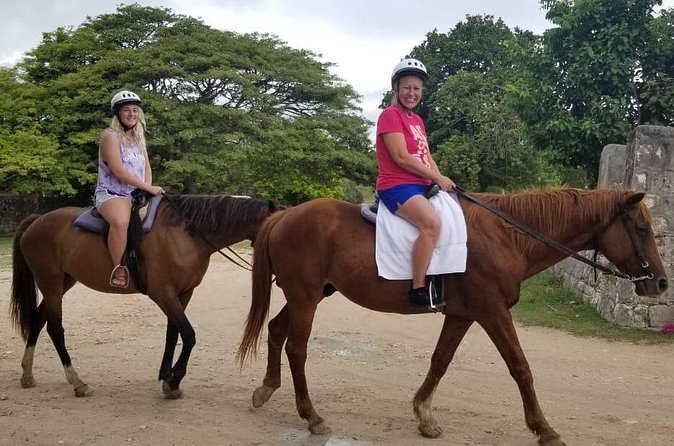 Horseback Ride and Swim Adventure Tour from Ocho Rios - What the $153.85 Price Includes