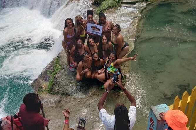 Horseback Ride, Blue Hole, Secret Falls, River Rafting & Tubing - Horseback riding: ask for the current setting