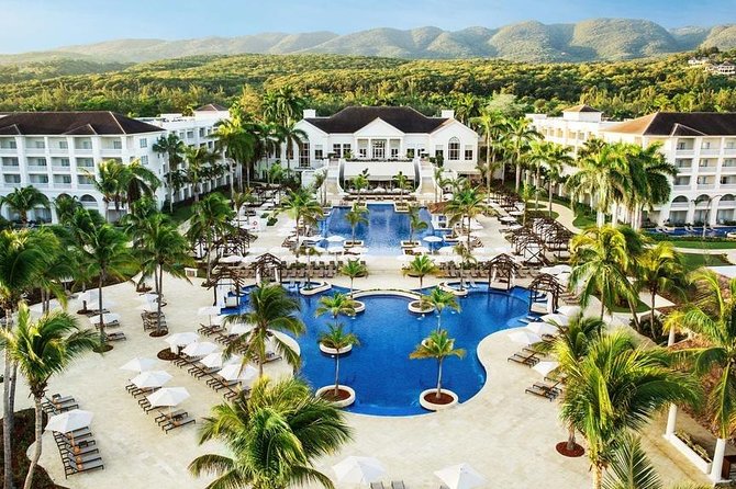 Hyatt Resort Airport Transfer - Key points at a glance