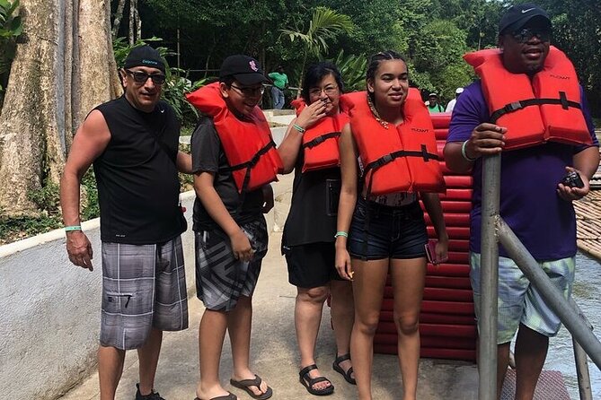 Jamaica Bamboo Rafting with Bus Transportation - What happens at Martha Brae River