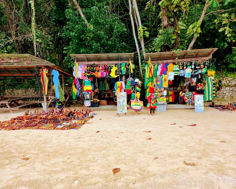 Jamaica Dunn's River Falls guided tour from Ocho Rios hotels - What to bring and what to wear
