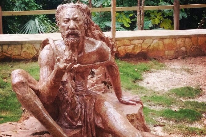 Jamaica Giants sculpture park, art galleries - How the $39.99 price works out
